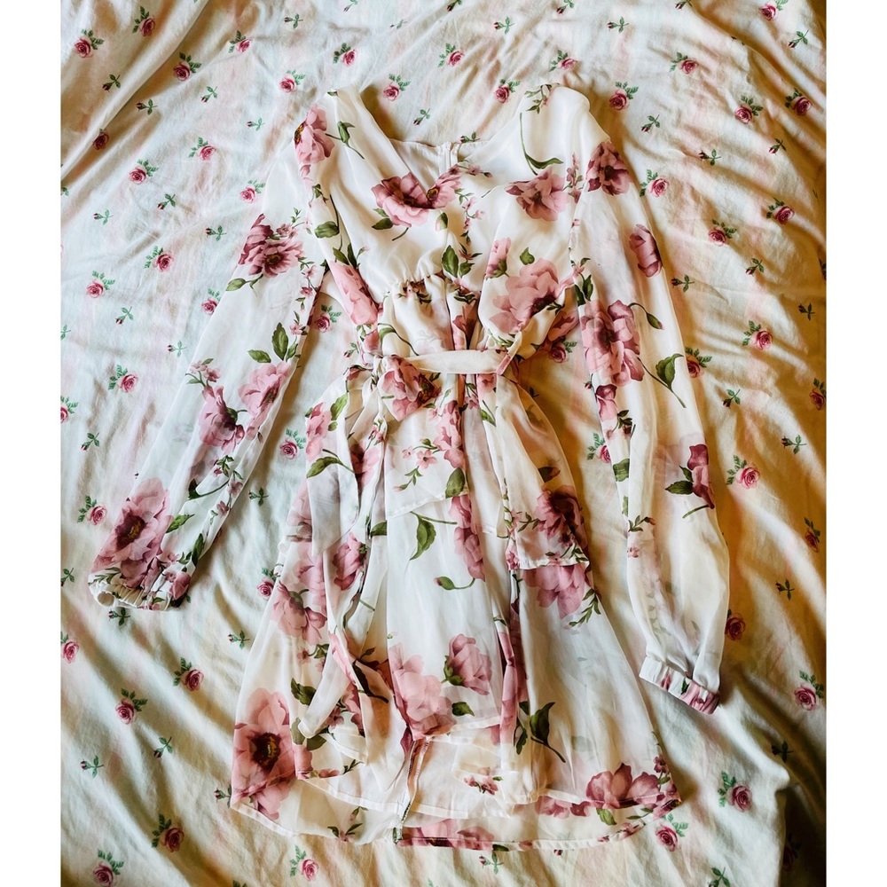 Floral Ruffled & Belted Dress🌸